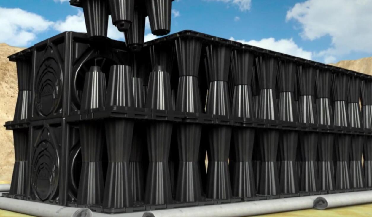 雨水收集池：設(shè)計(jì)時(shí)要考慮什么因素？常見的問題和對策有哪些！